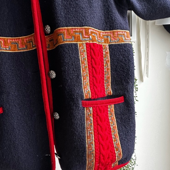 Women's vintage knit cable cardigan - Picture 2 of 6